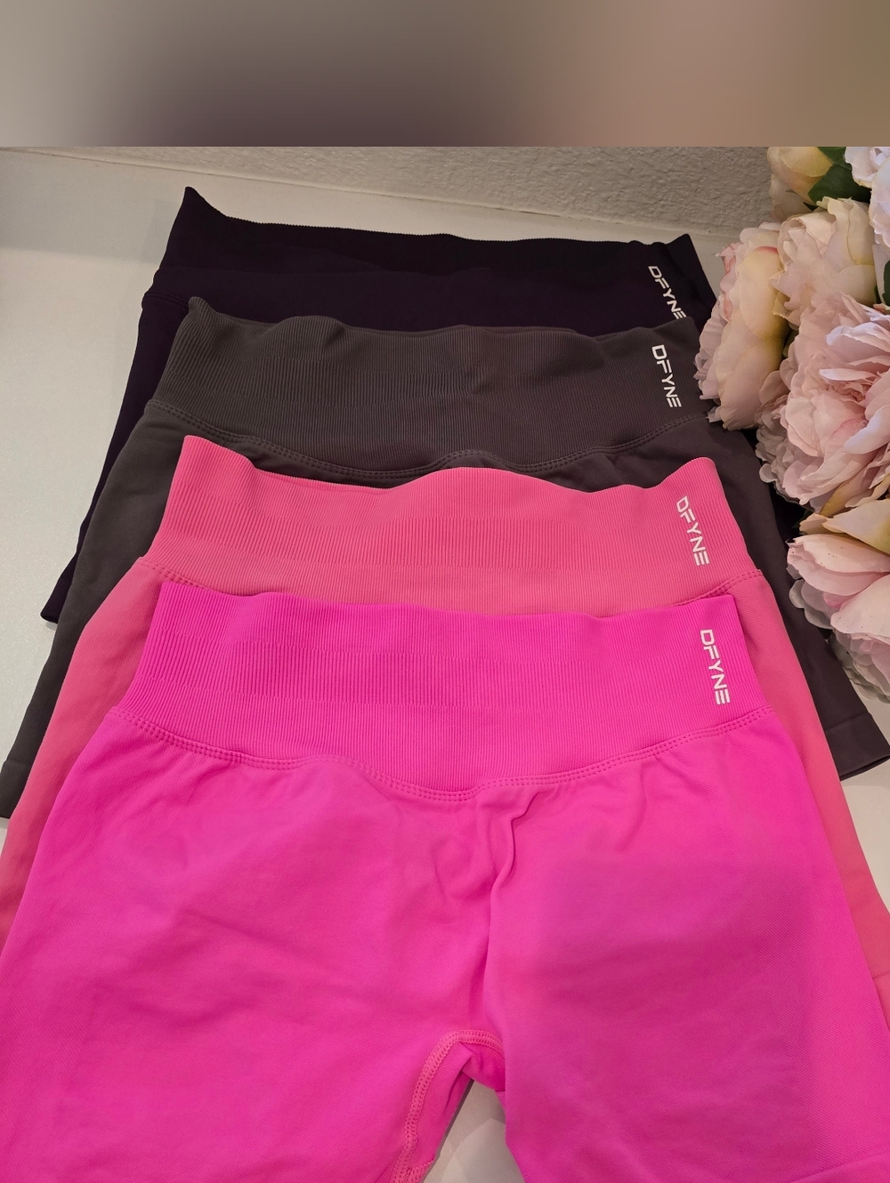 4 Like New Dfyne Bundle Authentic Size Medium Shorts
